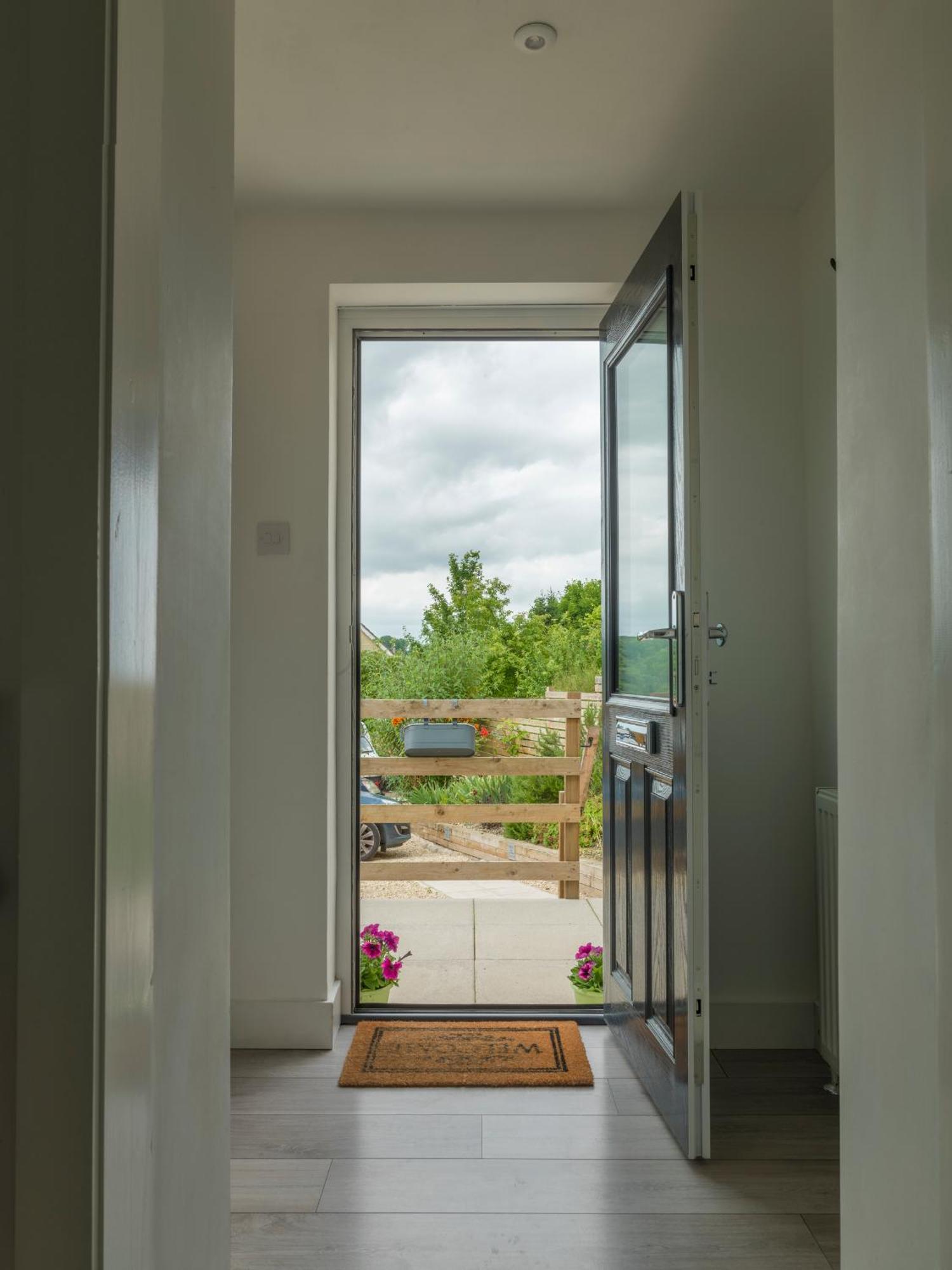 Stunning Modern Apartment In The Cotswolds Chalford 外观 照片